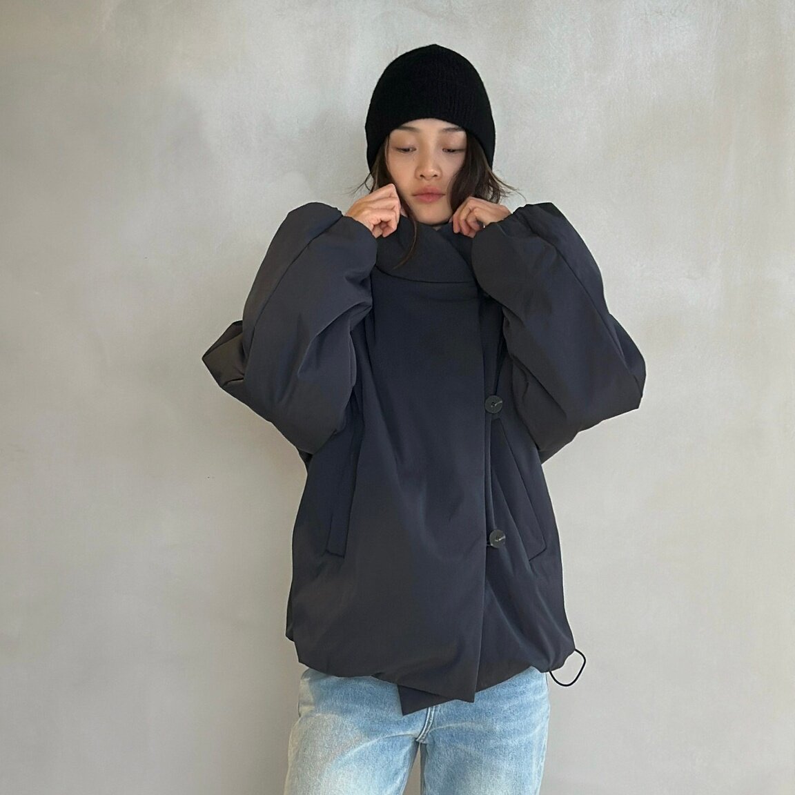 雾面哑光质感防泼水宽松棉服女A字版型交叠立领落肩袖保暖外套