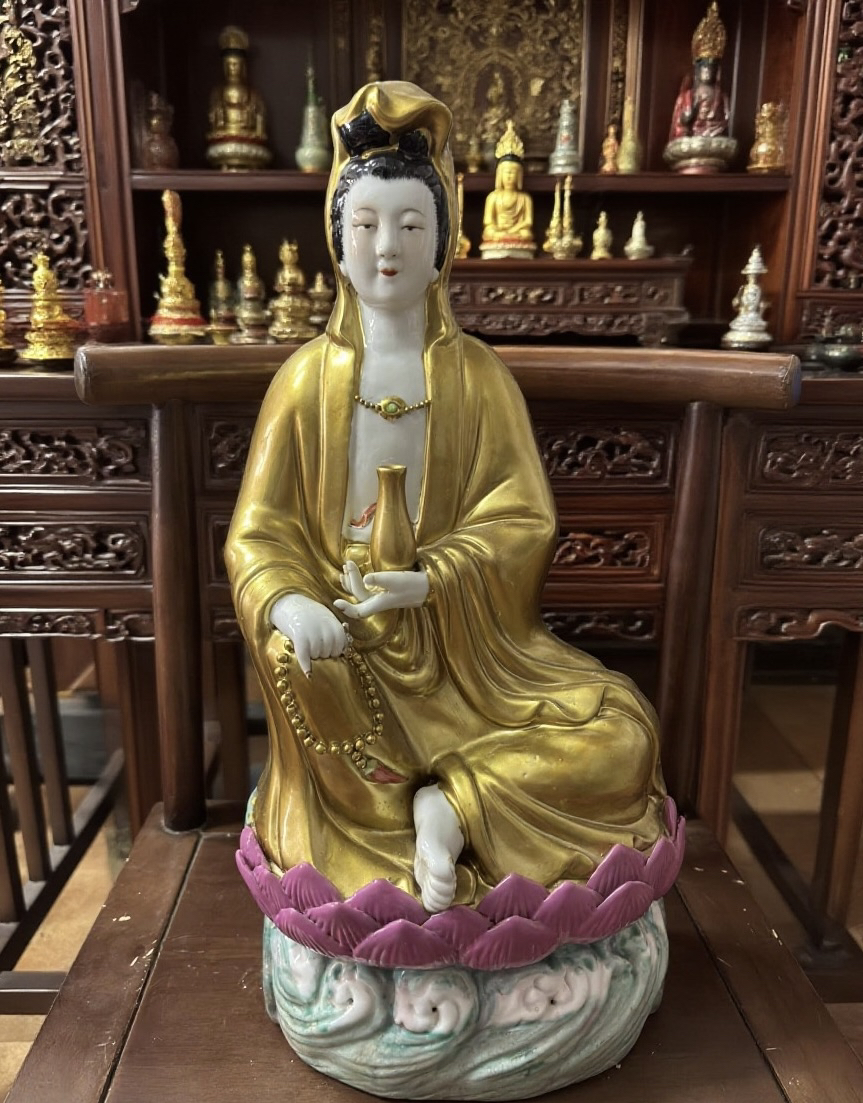 景德镇金色手工陶瓷器南海坐莲观音菩萨佛像摆件雕像家居供奉46cm