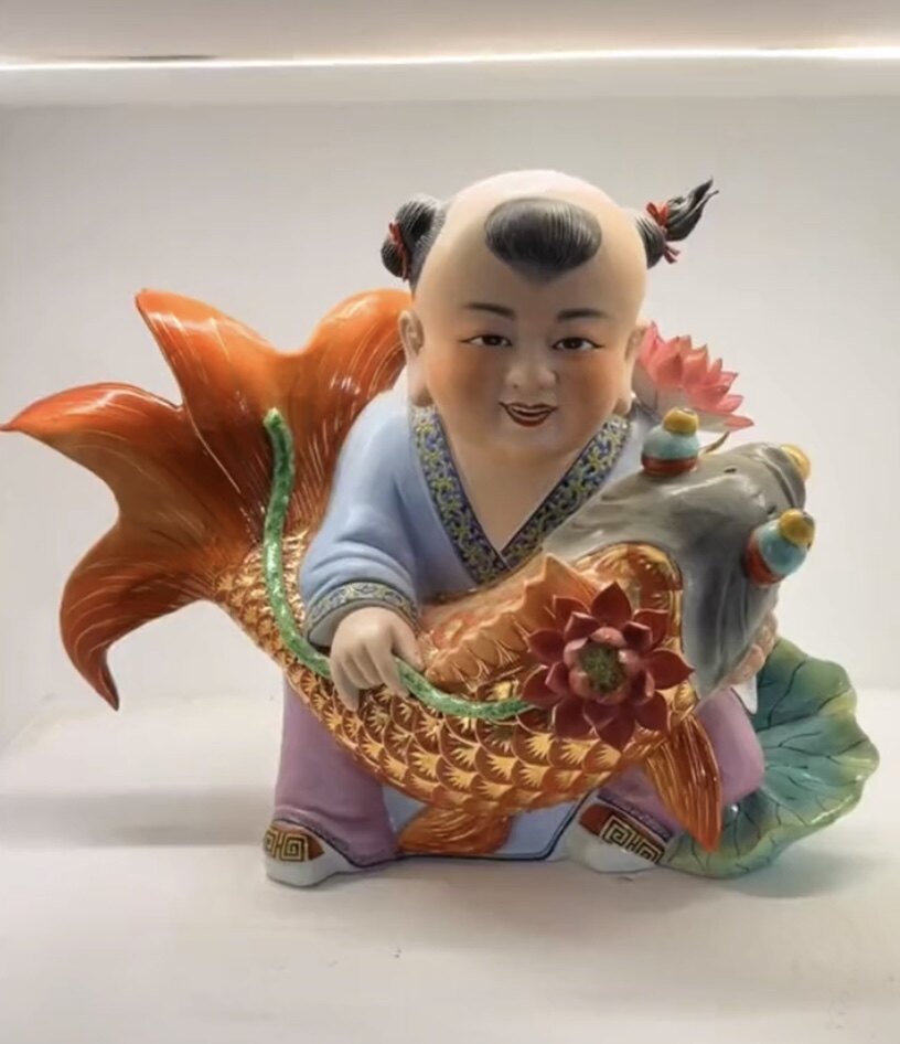 抱鱼童子摆件喜庆吉祥雕塑陶瓷器莲年有余瓷娃娃招财工艺礼品28cm