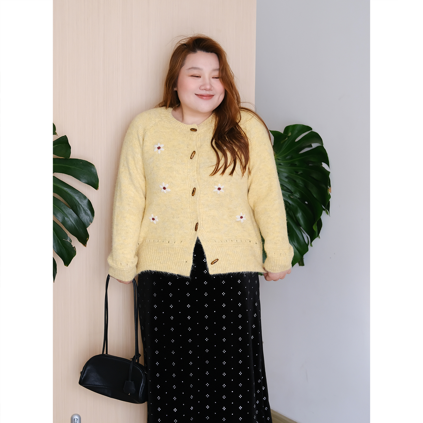 zooobaby12/08韩系简约立体花朵圆领针织开衫女显瘦收腰毛衣外套