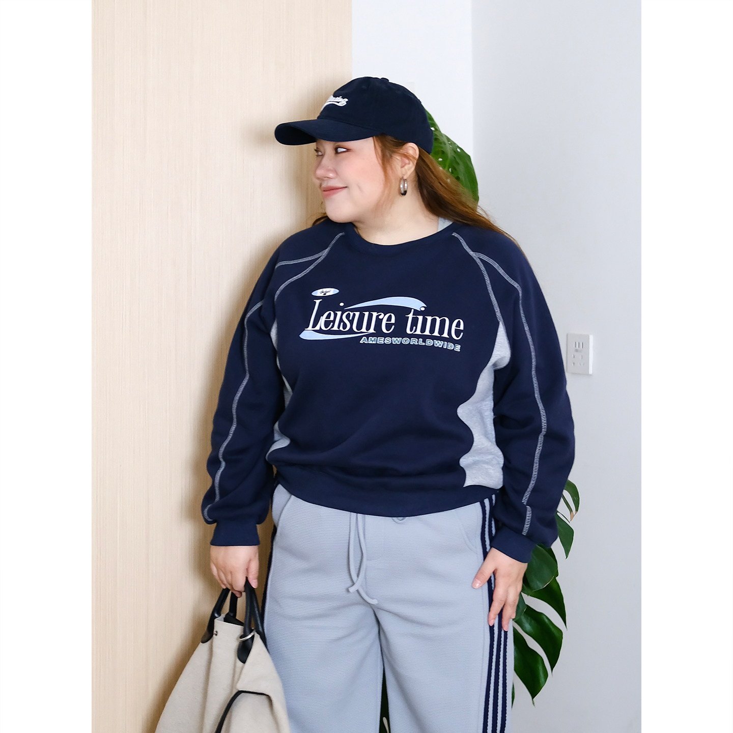 zooobaby11/24韩系简约圆领字母宽松卫衣加绒女显瘦上衣