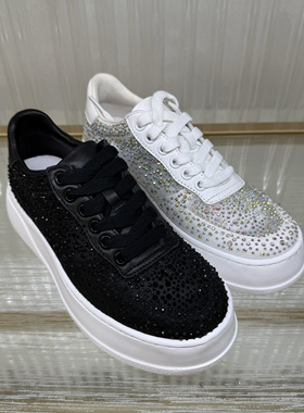 新品上架 法国乐芙女鞋/LE FAOU 水钻板鞋内增L222004 吊牌价1899