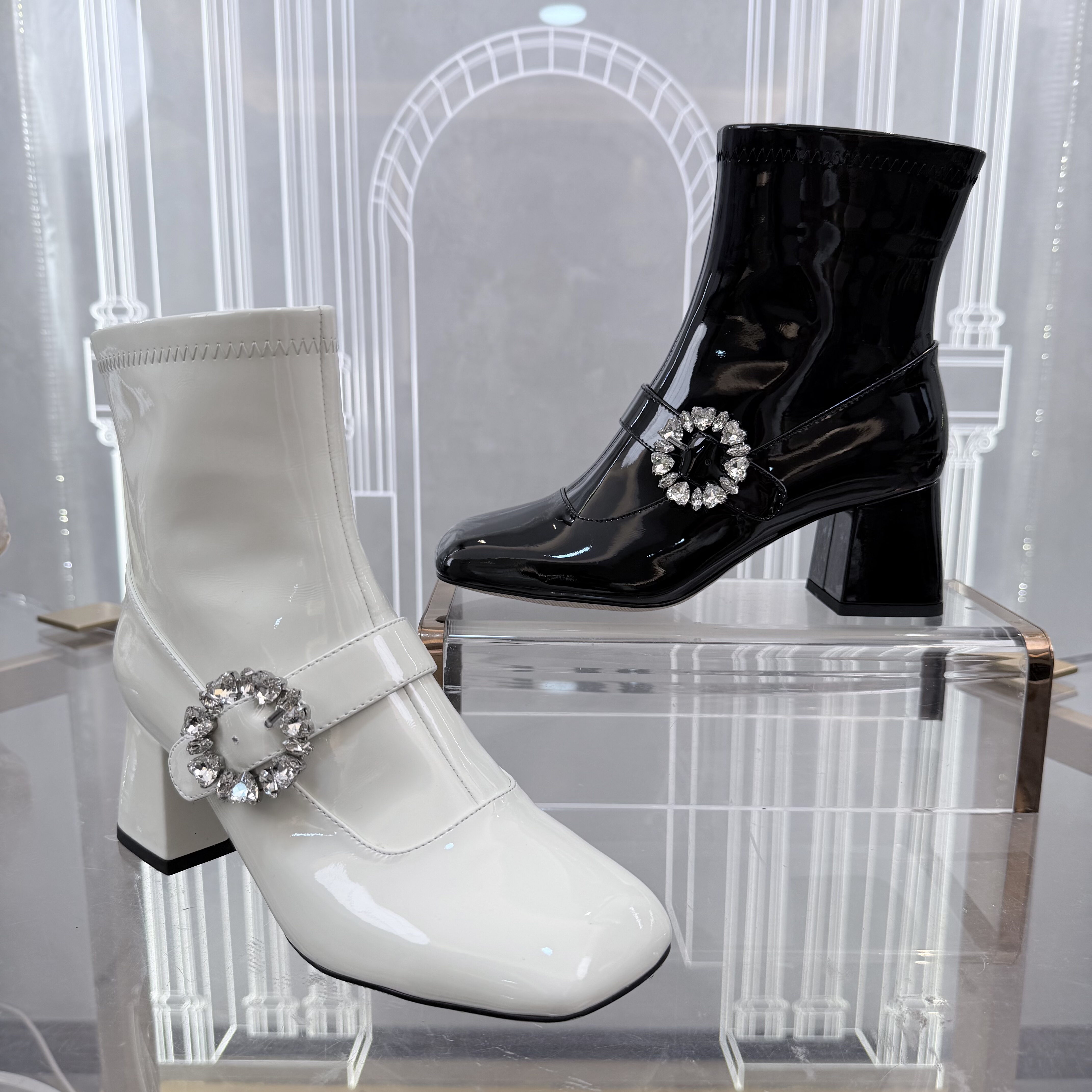 Cimior意大利女鞋 Miu系时尚粗跟漆皮加绒女靴 吊牌3280 CA25133,女鞋,时装靴,淘宝优惠券,粉丝福利购,淘宝优惠卷