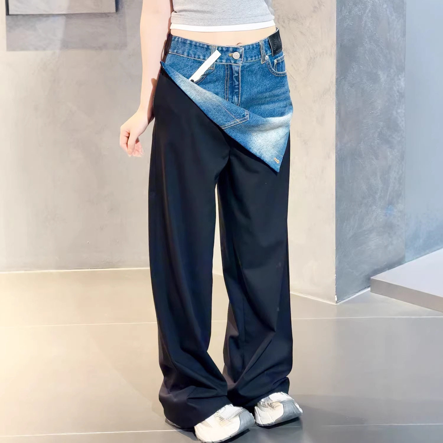 南油品质2026新款牛仔不规则拼接直筒休闲裤西裤女