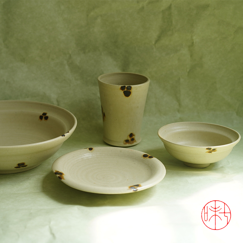 纯手工点彩粗陶质朴饭碗咖啡杯盘
