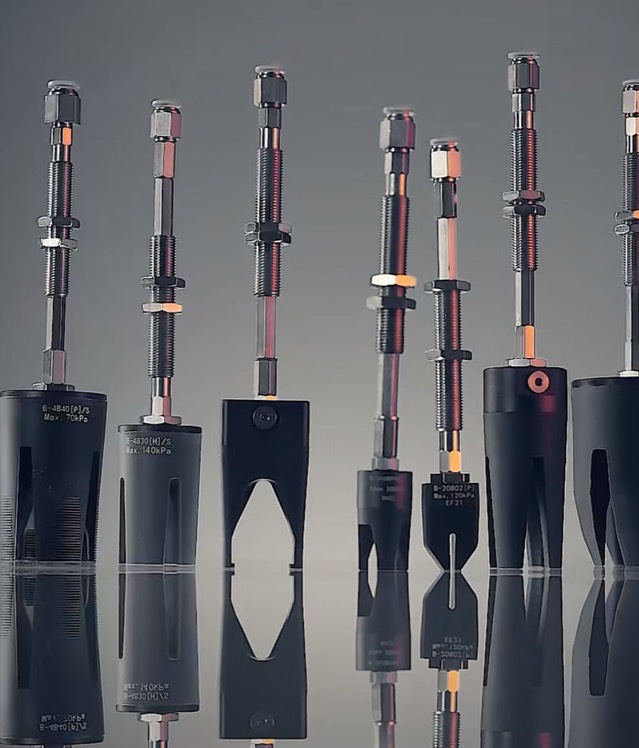 气动元件柔性夹爪抓取微小轻件