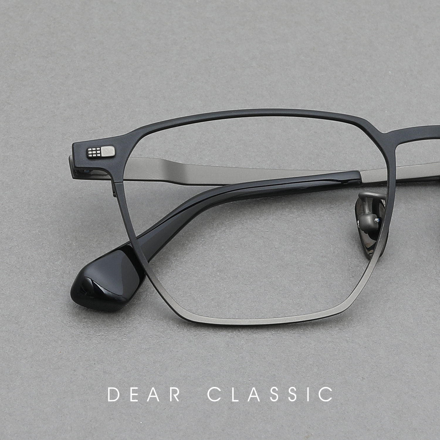 颜值爆表!小众设计纯钛眼镜框