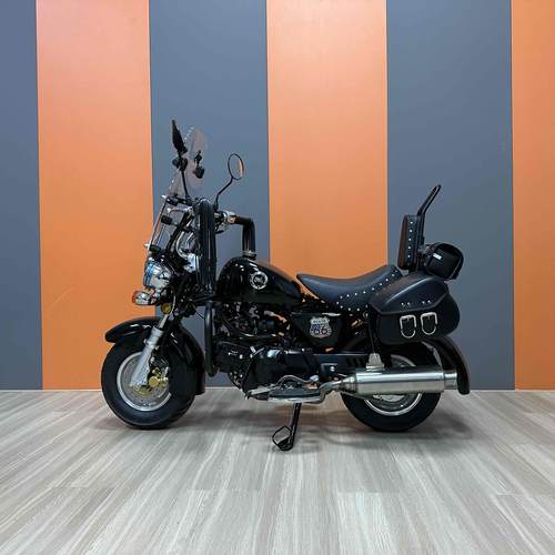 本菱太子110cc小猴子迷你摩托车