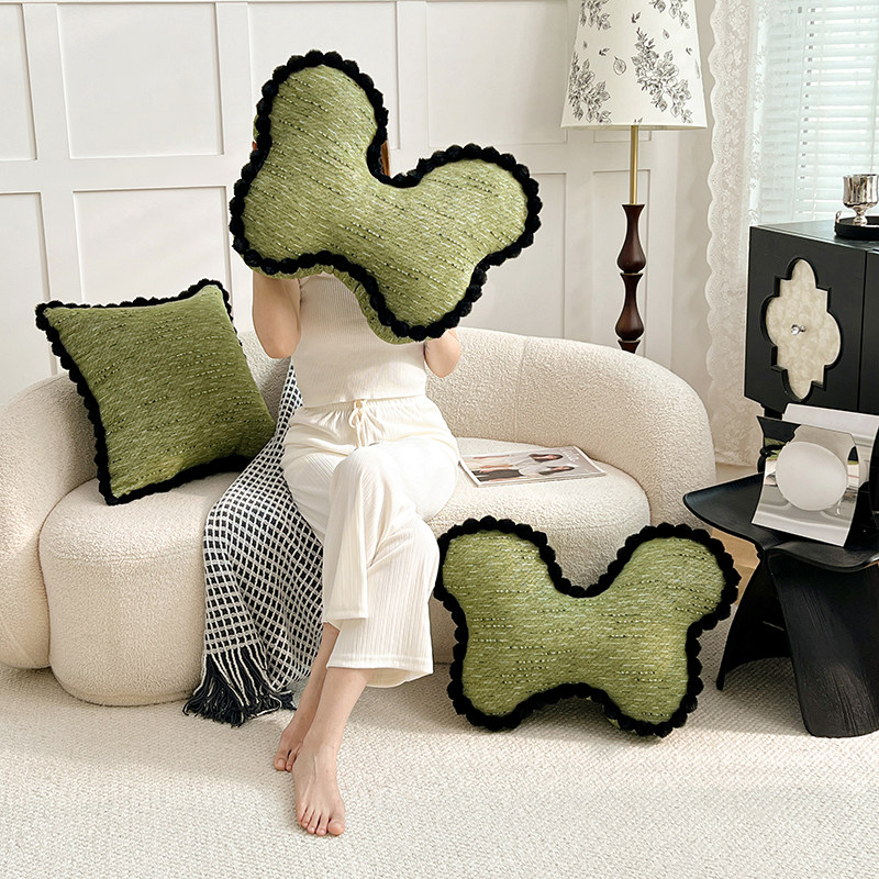 牛油果绿蝴蝶抱枕纯色简约沙发靠垫含芯雪尼尔方垫可拆洗护腰枕头