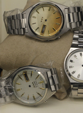 不锈钢机械圆砂三A46941 46943防水表壳