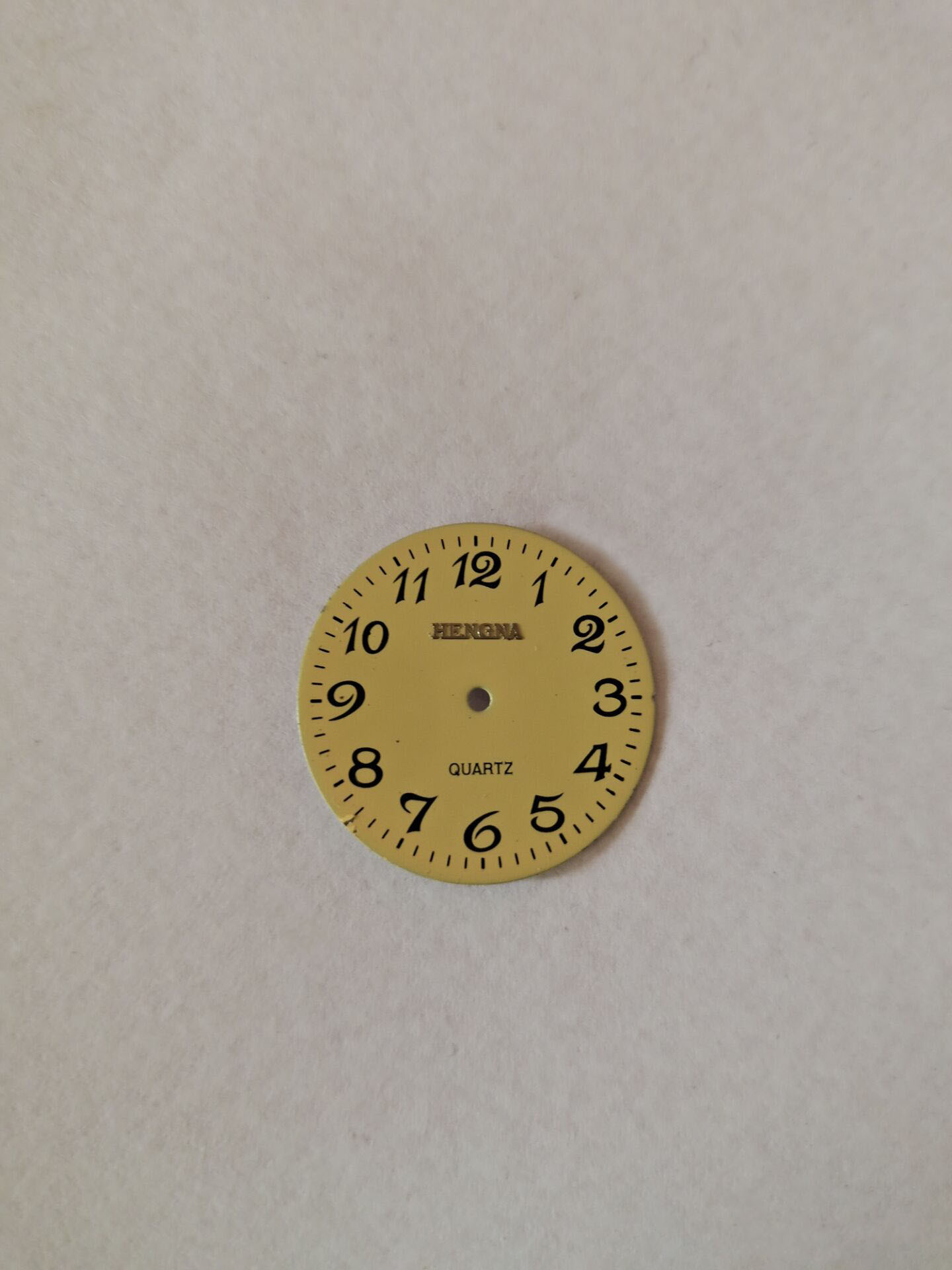 亨纳手表石英男女无历双历字面表盘 装2035,2105机芯