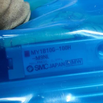 机械无杆气缸 MY1B10G-100H-M9NL 日本正品全新原装现货