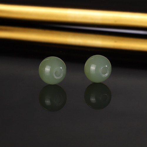 天然和田玉湖水绿散珠 8mm 3155号 大孔羊脂玉配珠隔珠 一物一图
