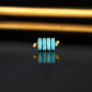 原矿天然绿松石直切隔片2337号 直径5.2x1.8mm 高瓷蓝绿 配珠隔珠