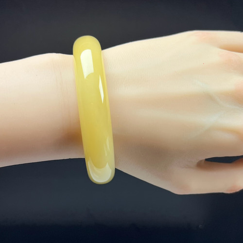 天然玉石精品珠宝云南黄龙玉手镯62圈口玉镯石英质玉送礼