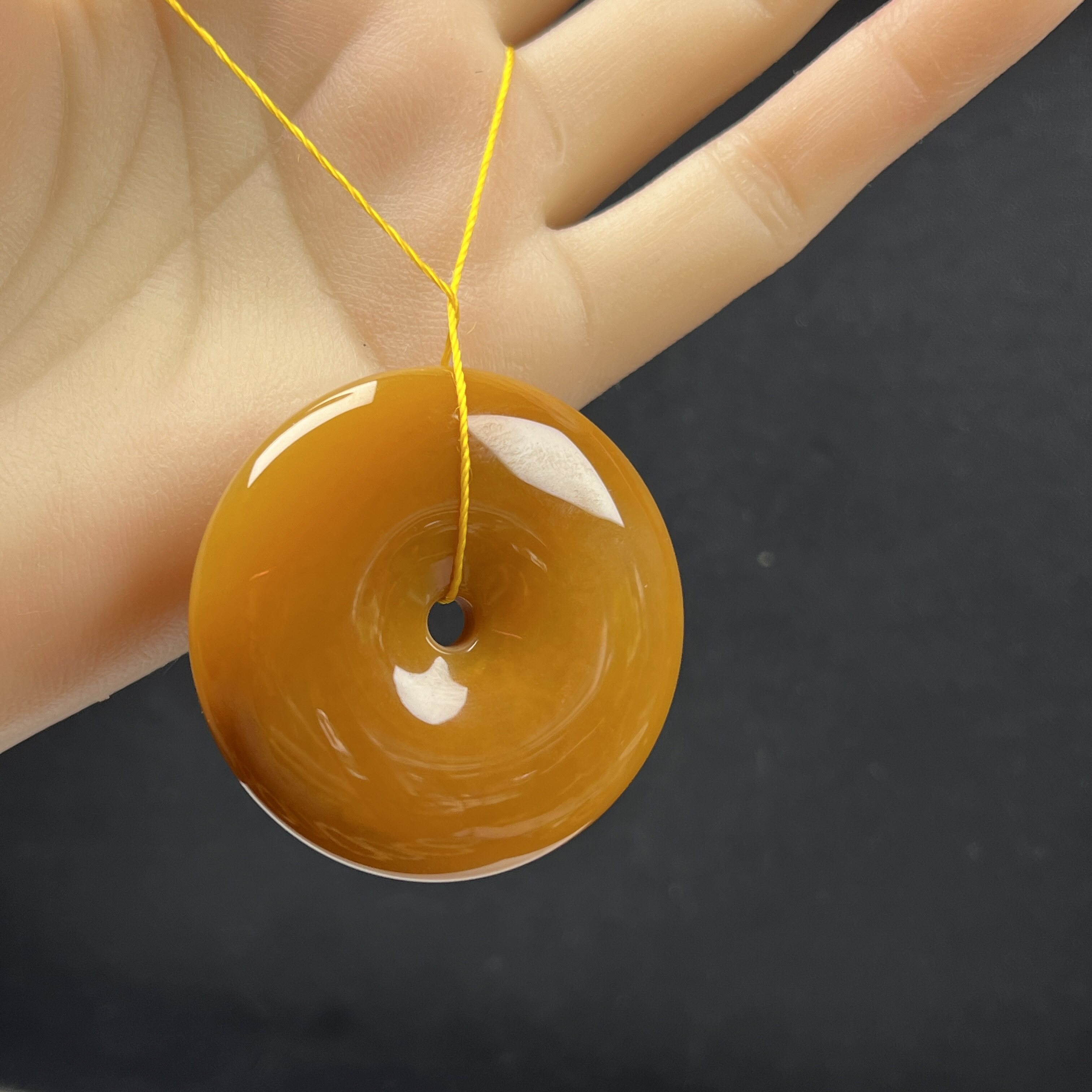 瑞皇翠 天然玉石精品珠宝缅料黄龙玉平安扣吊坠鸡油黄毛衣链送礼