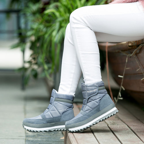 新款加绒加厚防水防滑低筒雪地靴