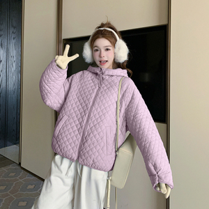 【现货】菱格轻薄羽绒服短款连帽90白鸭绒外套005-6111-P255-K375图片