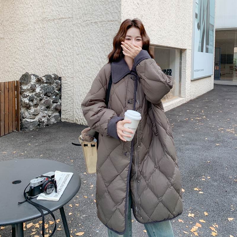 【新款】韩系宽松翻领长款菱格羽绒服外套005-6102-P285-K428,女装羽绒服,浙宝005 【新款】韩系宽松翻领长款菱格羽绒服外套005-6102-P285-K428,女装羽绒服,浙宝005