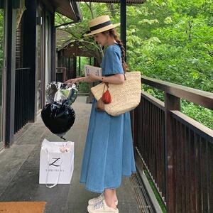 牛仔连衣裙女夏季2024新款气质法式小众设计感泡泡袖高腰显瘦长裙图片