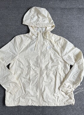 NIKE耐克 女子运动休闲春秋连帽梭织夹克外套DM6180-113