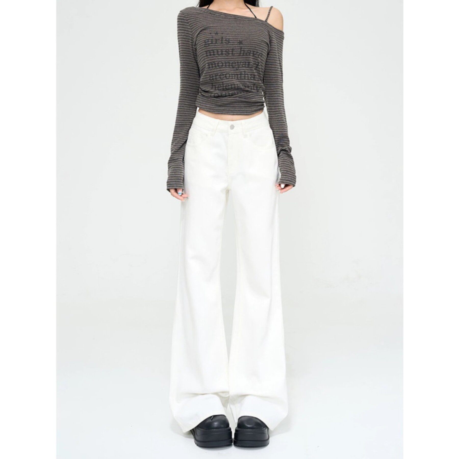 白色喇叭牛仔裤女春季秋冬2026新款中低腰高个子加长裤垂感微喇裤