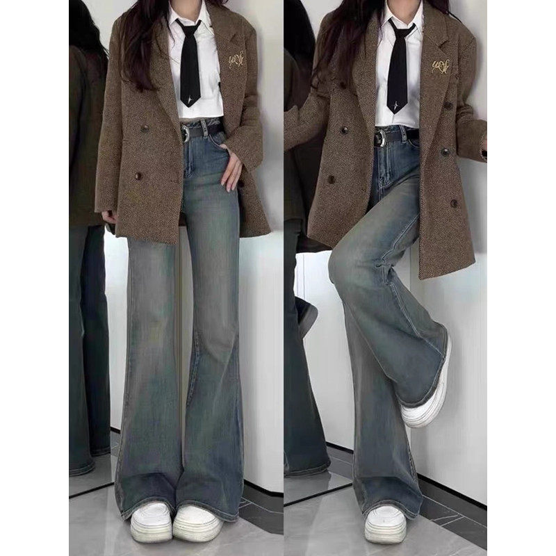 美式复古微喇牛仔裤女春季秋冬2026新款高腰不贴腿直筒拖地喇叭裤