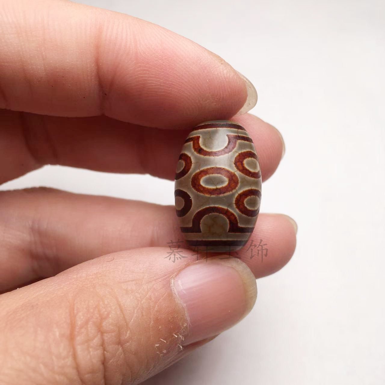 藏传玛瑙七眼达洛天珠散珠