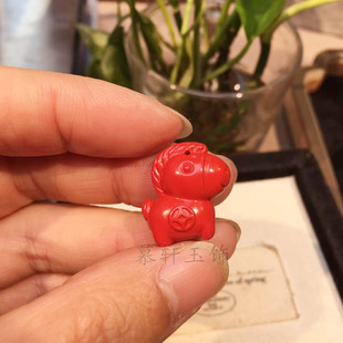 天然朱砂生肖马配饰高含量红砂马年护身挂饰手机链车挂配珠配件