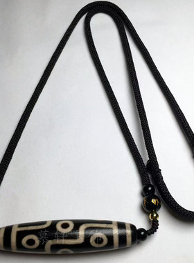 藏传玛瑙九眼天珠吊坠