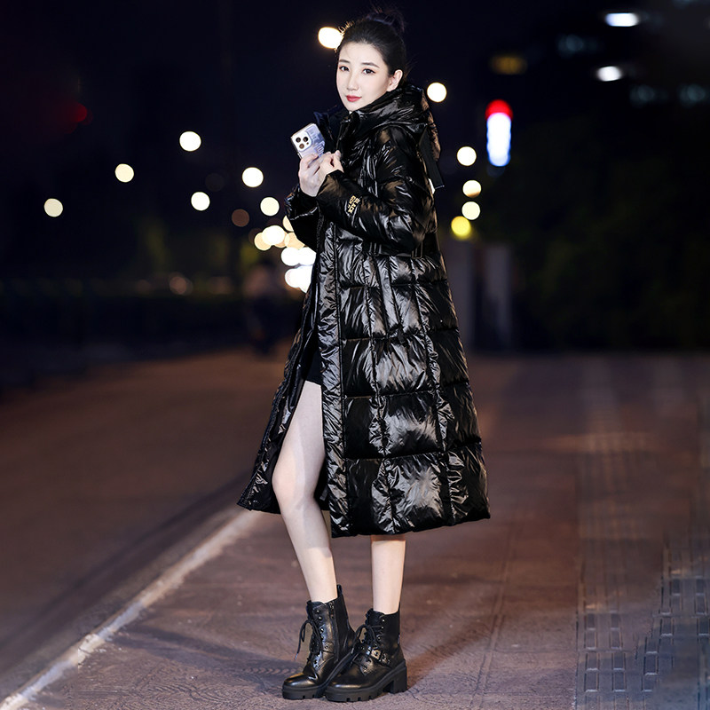亮面90白鹅绒免洗加厚羽绒服
