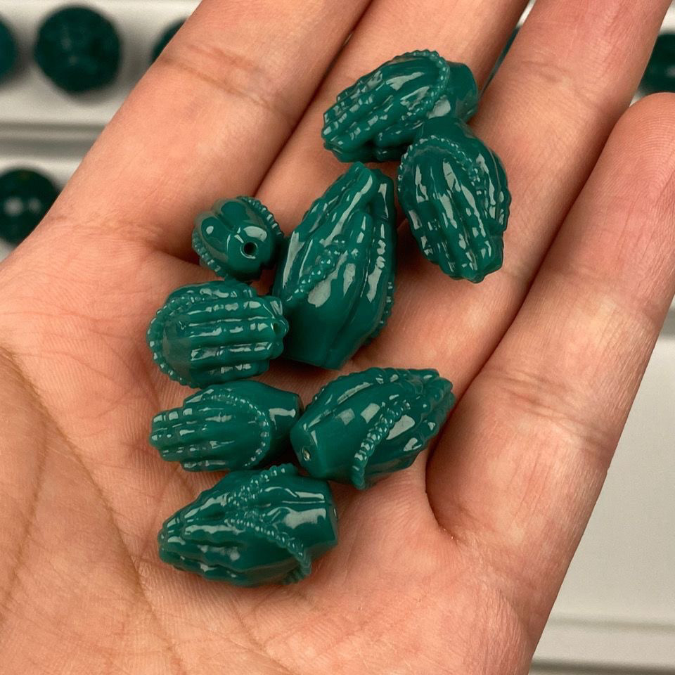 松石佛手弟子珠吊坠雪巴琉璃