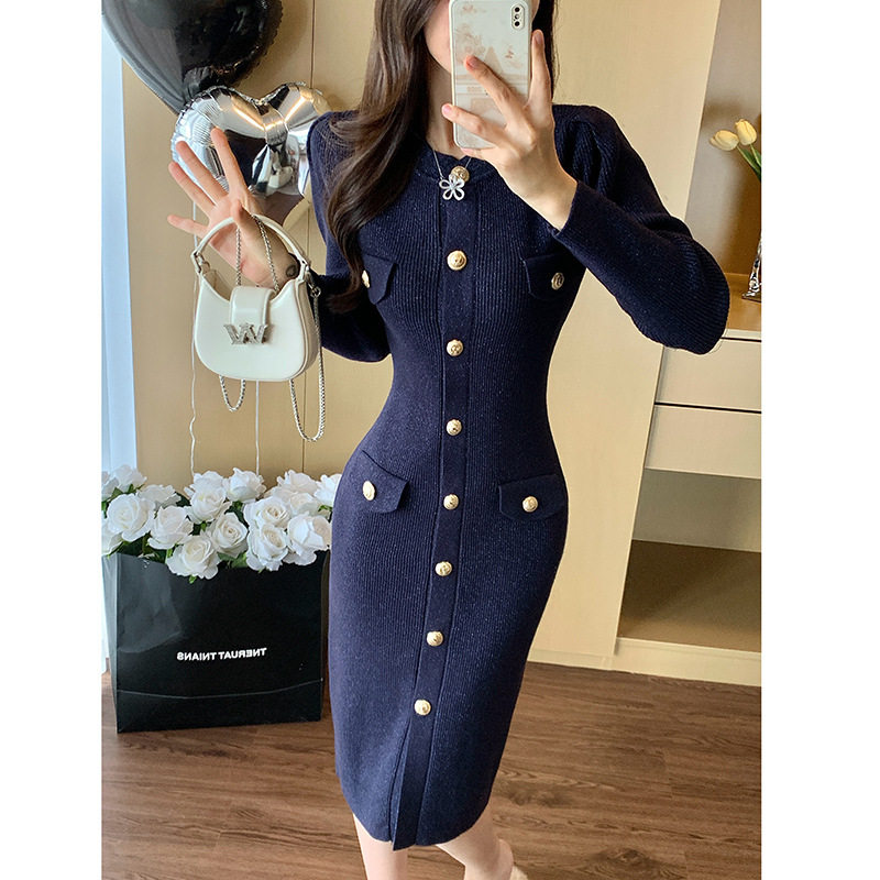 2025春新款十三行女装亮丝针织连衣裙女过膝长款开衫毛衣裙小香风