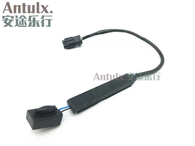 奇瑞艾瑞泽5艾瑞泽7瑞虎5瑞虎7前车门外开拉手传感器进入感应开关