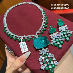 超奢华感高级重工马来玉绿珠珠镶钻圆珠耳环项链套装珠宝款祖母绿