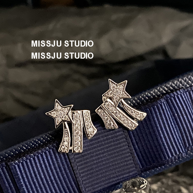 日韩个性满钻无耳洞百搭叠戴彗星