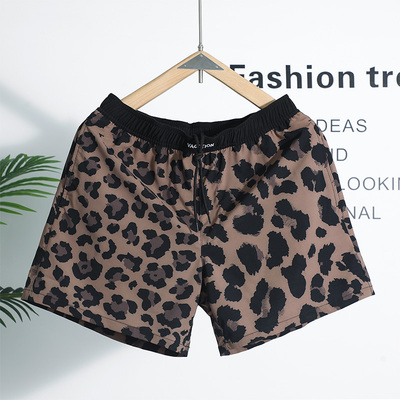 男士豹纹短裤夏季潮流轻薄宽松透气四分裤子运动速干美式沙滩短裤