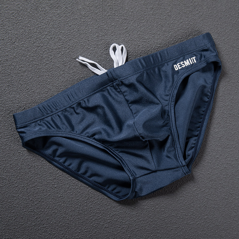 泳裤男 潮牌新款低腰性感三角裤 纯色显大海边游泳泡温泉男士泳衣