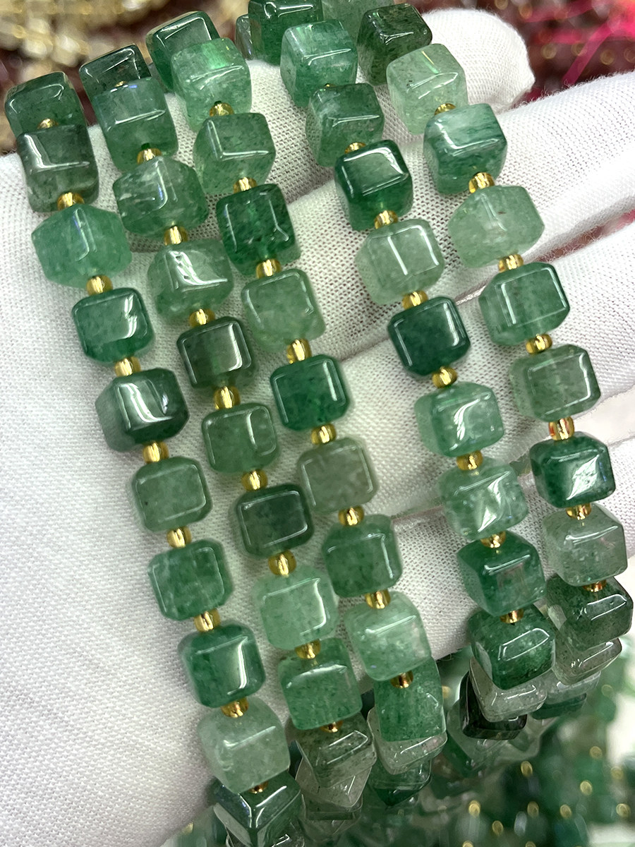 天然绿草莓晶散珠方糖手链项链半成品diy材料水晶手串珠饰品配饰