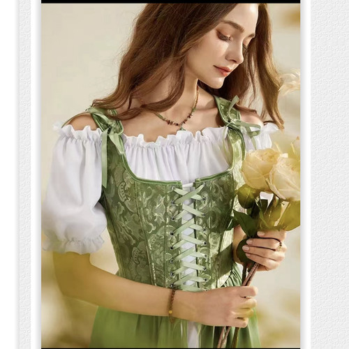 阿尔卑斯山的油画少女连衣裙套装