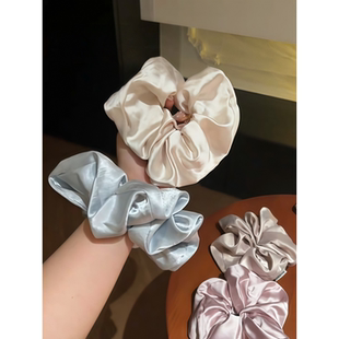 早春缎面大肠发圈女慵懒风丸子头头绳2026新款扎头发皮筋头花发饰