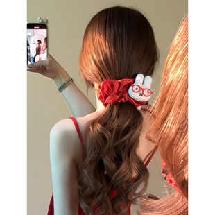 红色卡通米菲兔香蕉夹女2025新款扭扭夹后脑勺马尾鲨鱼夹大号发夹