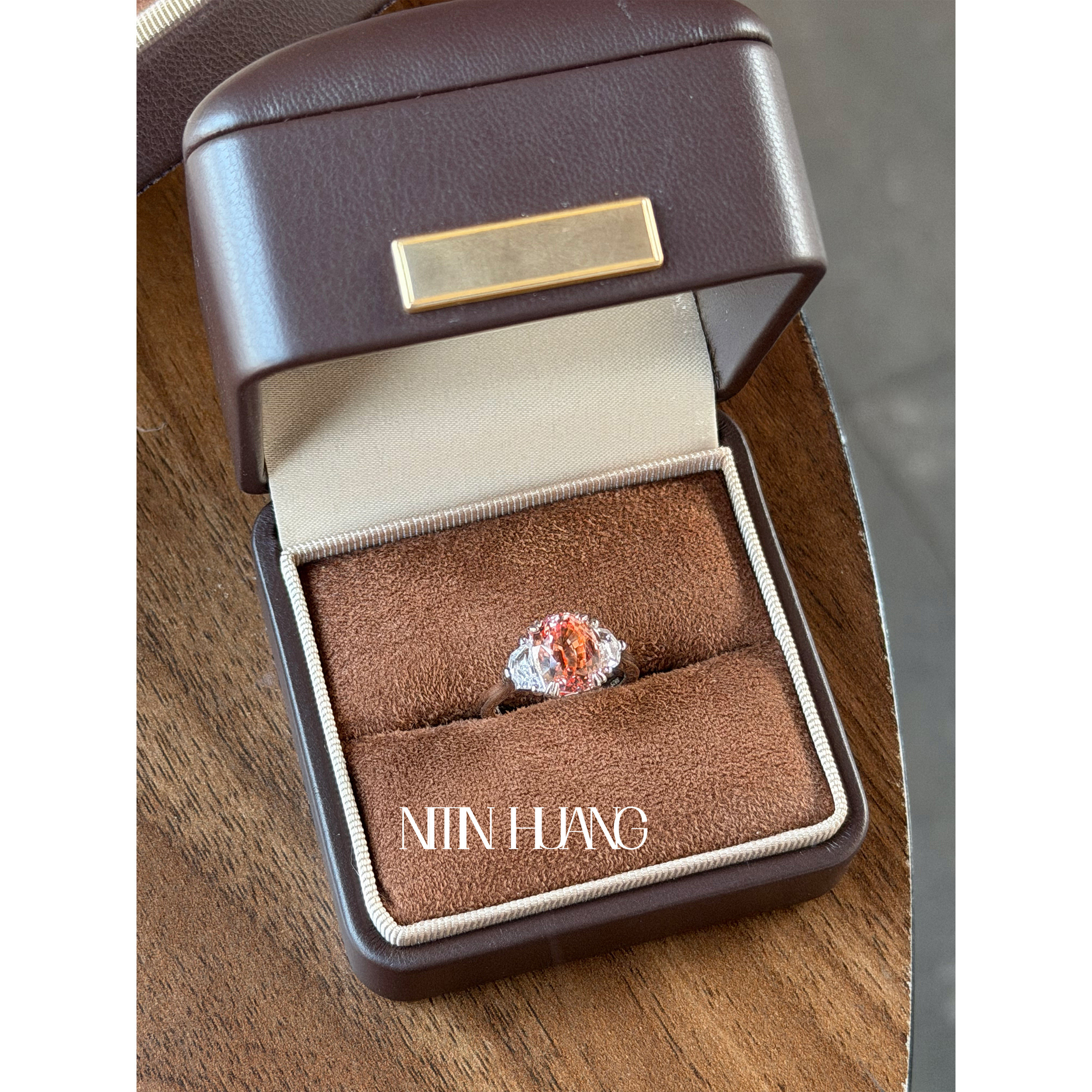 帕帕拉恰日落粉橙蓝宝石三石戒指