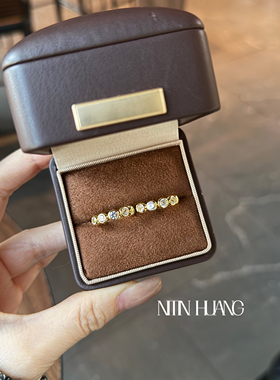 NITIN HUANG培育白色蓝宝石耳钉通体925纯银镀真金百搭欧美时尚款