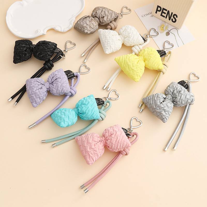 新款纹路皮革蝴蝶结钥匙扣挂件创意百搭PU绳结箱包挂饰手机挂绳