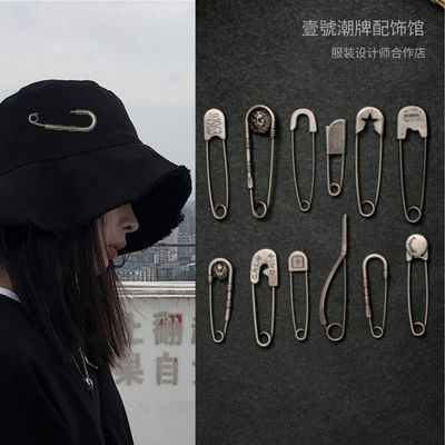 【壹号馆】个性时尚女披肩大别针