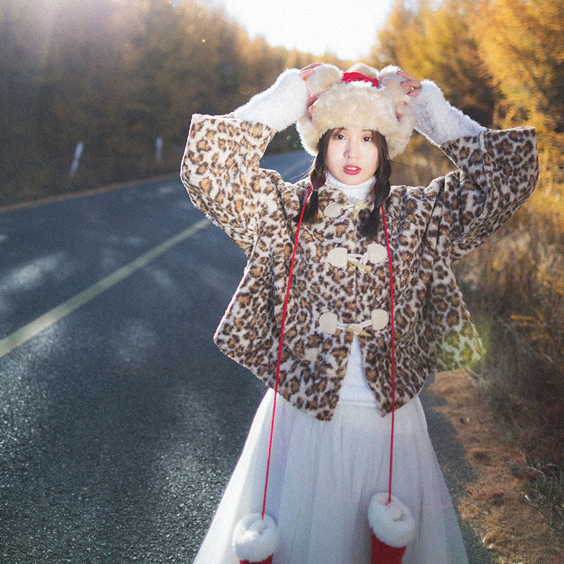 【现货】牛角扣豹纹外套新款宽松连帽上衣小个子短款外搭女2025冬,女装/女士精品,短外套,淘宝优惠券,粉丝福利购,淘宝优惠卷