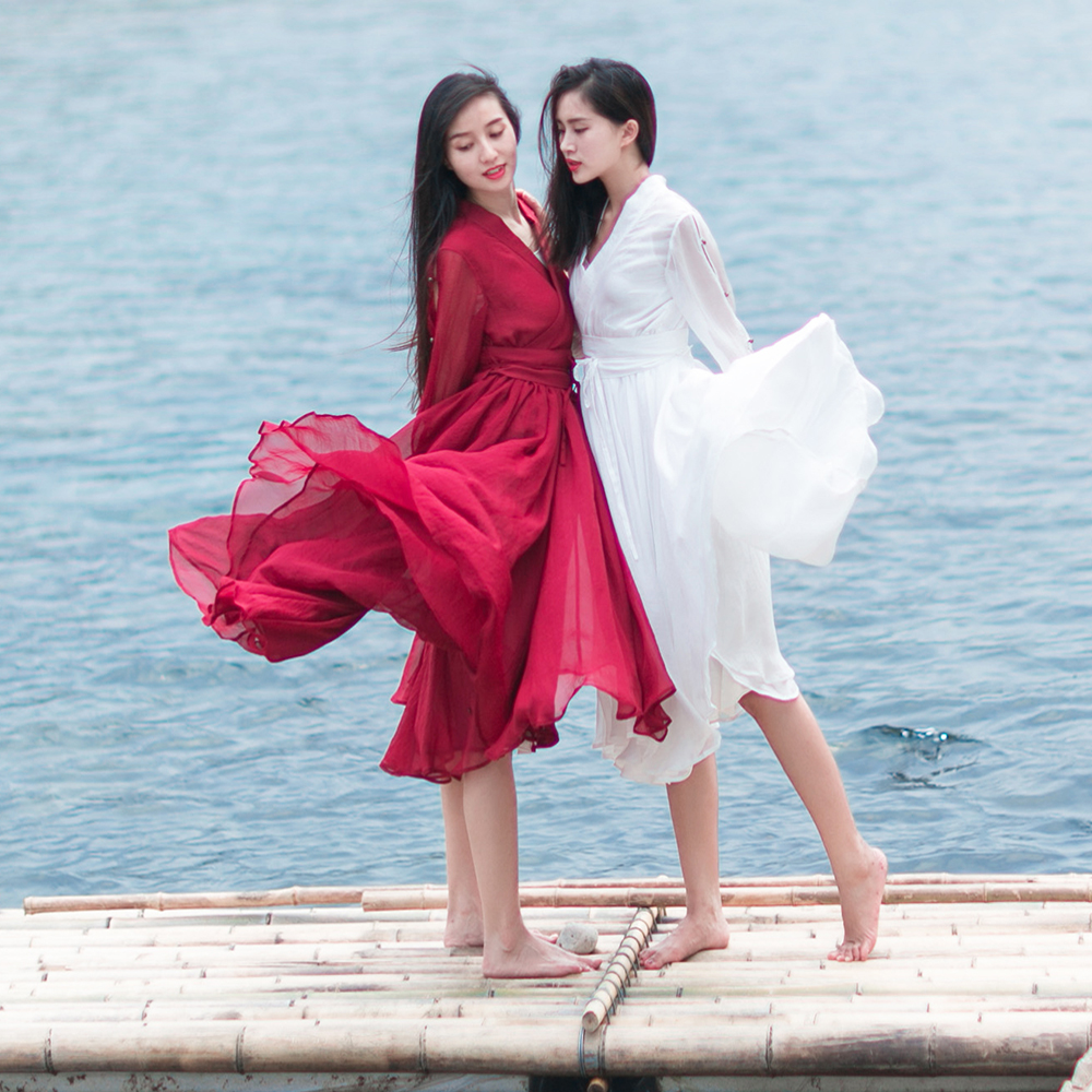 棉麻记白色连衣裙女春夏季2024新款红色气质长裙收腰闺蜜裙沙滩裙