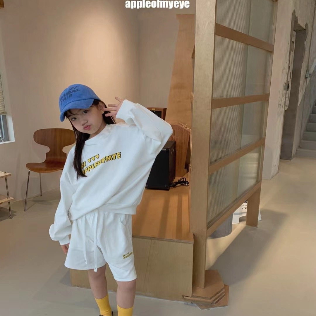 凹末AOME韩国品牌童装春秋季新款 男女童中大童长袖卫衣短裤 套装