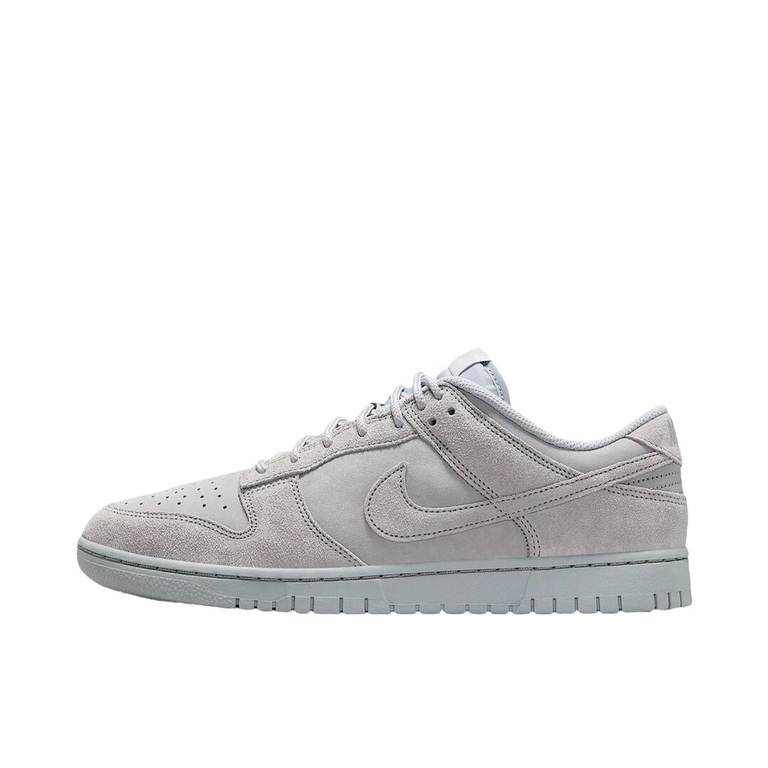 Nike Dunk 板鞋 经典复古百搭 淡灰色 42.5IB6651